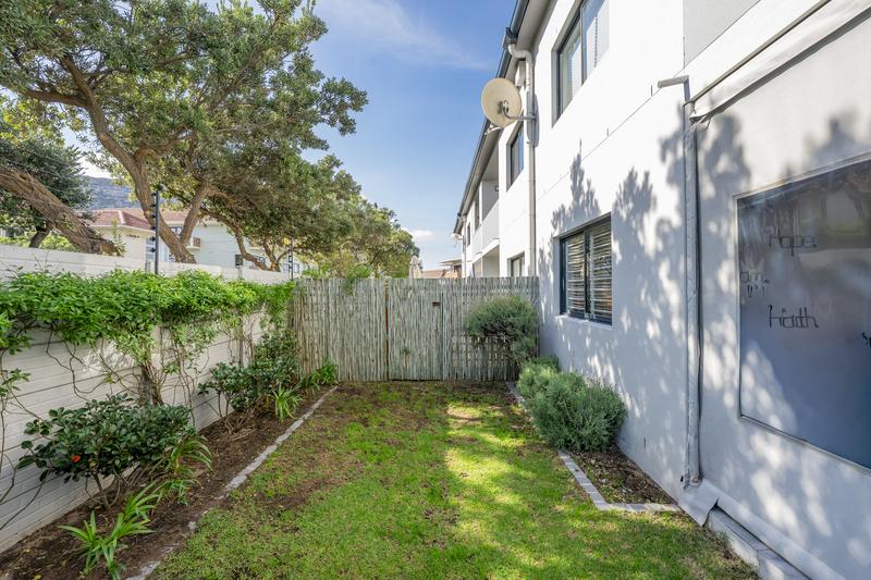 2 Bedroom Property for Sale in Fish Hoek Western Cape